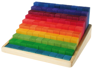 Stufenzählstäbe aus Lindenholz, 101-teilig, bunt lasiert